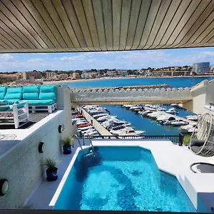 Bed & Breakfast Solo Atico Guest, L' Escala